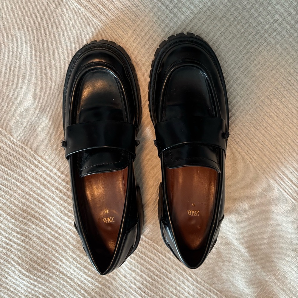 Zara Black Loafers